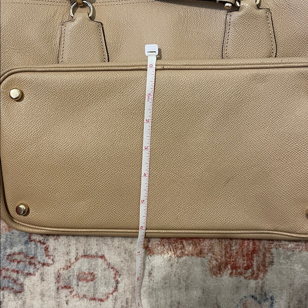 Coach Beige Leather Tote Bag - Picture 13 of 14
